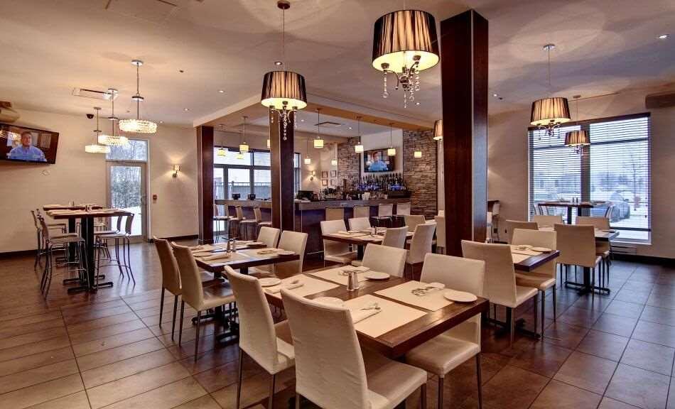 Imperia Hôtel et Suites Terrebonne Restaurant foto