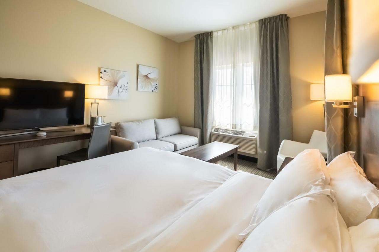 Imperia Hôtel et Suites Terrebonne Buitenkant foto